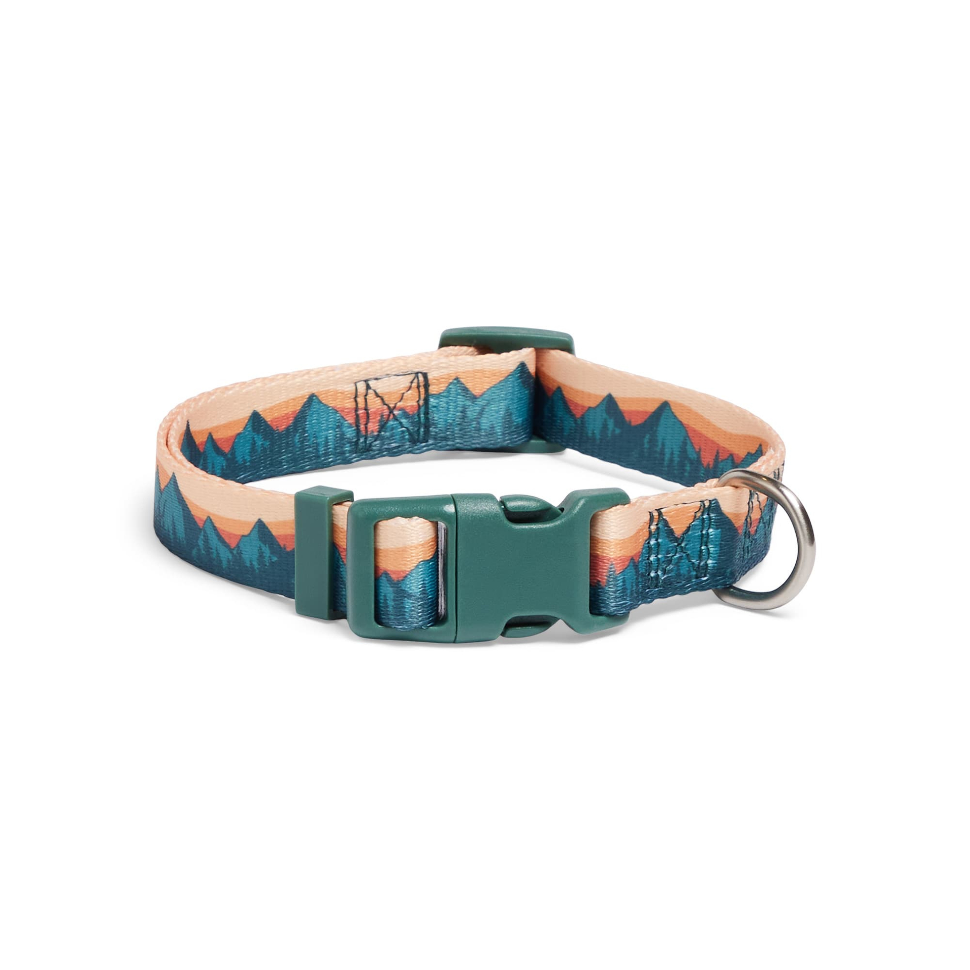 Mountain-print webbing dog collar with quick-release buckle